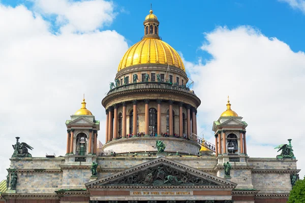 Sankt Isaacs katedral i Sankt Petersburg, Ryssland — Stockfoto