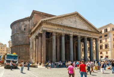 Roma 'da Pantheon, İtalya