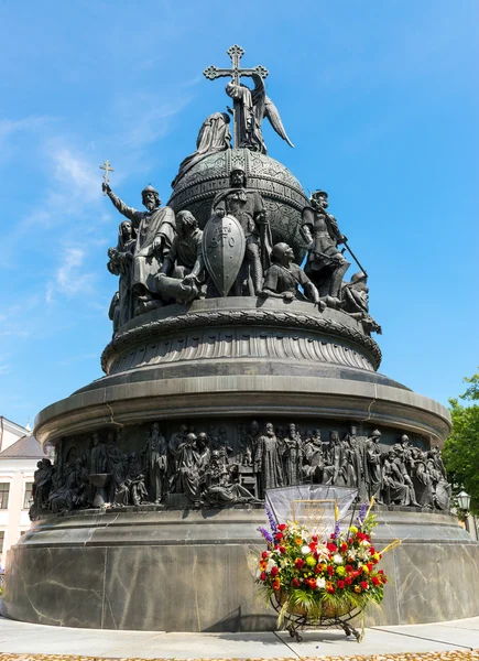 千年的俄罗斯诺夫哥罗德伟大的纪念碑 — 图库照片
