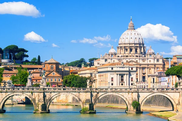 Собор Святого Петра в Риме — стоковое фото