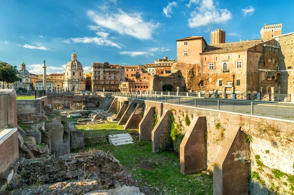 Ruins of the Imperial forums (Fori Imperiali) in Rome — Stock Photo, Image