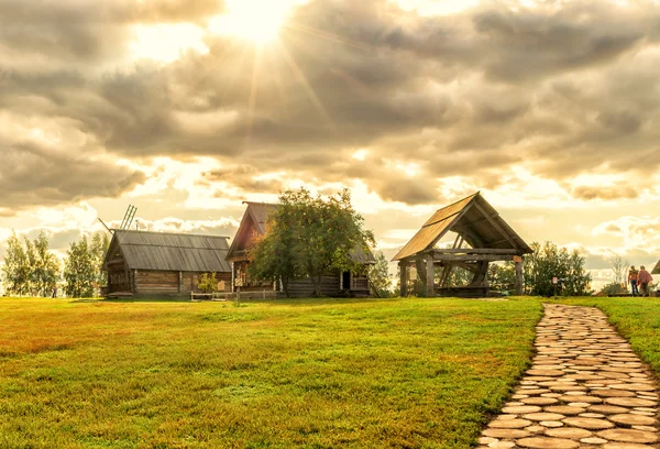 Das traditionelle russische Dorf in Susdal — Stockfoto