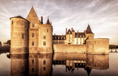 Sully-sur-Loire, Fransa chateau (kale)