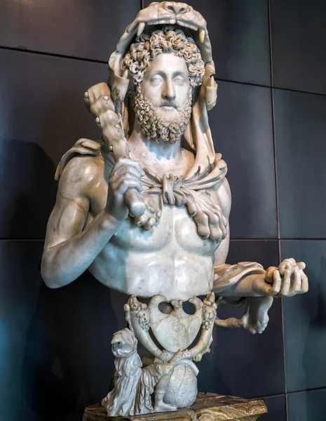 The emperor Commodus as Hercules, Capitoline Museum, Rome — Stock Photo, Image