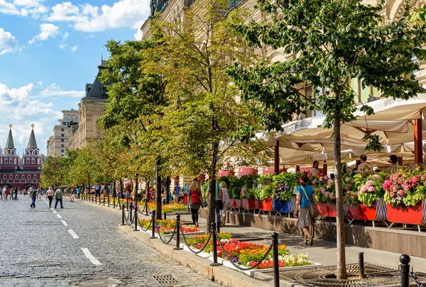 Festa dei fiori vicino a GUM sulla Piazza Rossa, Mosca — Foto Stock