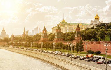 Moskova kremlin ve Moskova Nehri manzarası