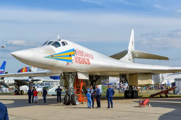 Rosyjski naddźwiękowy bombowiec strategiczny Tupolew Tu-160 "Blackjack" — Zdjęcie stockowe