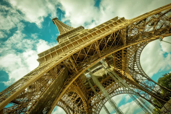 Torre Eiffel em Paris — Fotografia de Stock