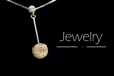 Takı Kolye siyah zemin