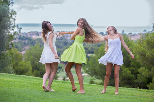 Feliz verão adolescentes — Fotografia de Stock