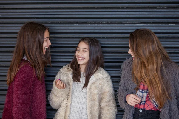 Gelach, jonge meisjes, lachen — Stockfoto