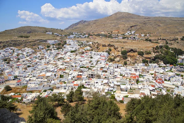 Η πόλη της Λίνδου στα Ελληνικά — Φωτογραφία Αρχείου