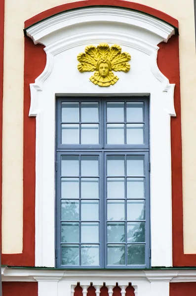 Detail of the facade of the palace building — Stock Photo, Image