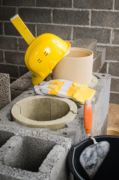 Construction of modular ceramic chimney in the house — Stock Photo, Image