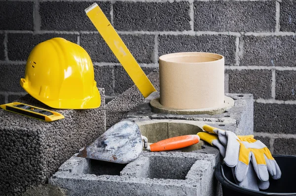 Construction of modular ceramic chimney in the house — Stock Photo, Image