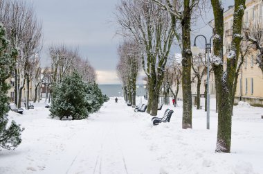 Kış Sıllamae city park ara sokakta