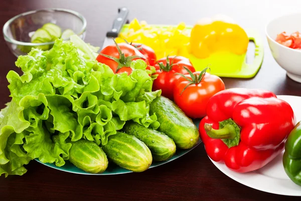 Zátiší zeleniny na talíři — Stock fotografie