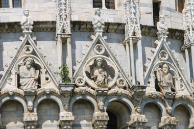 St John vaftizhane (İtalyanca: Battistero di San kompozisyonlar heykel