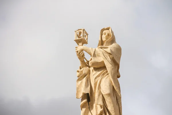 Святой Клэр Ассизский - Колоннада святых Ватикана — стоковое фото