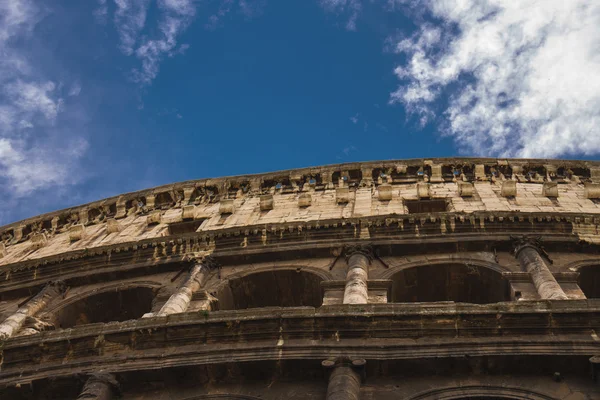 Ruines du Colisée à Rome, en italie — Photo