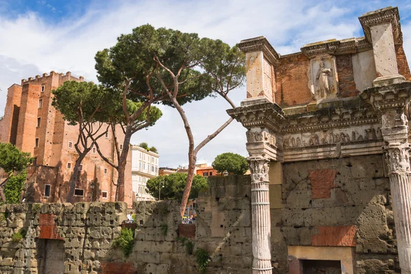 The picturesque ruins of Rome, Italy — Stock Photo, Image