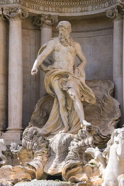 Statua di Nettuno alla Fontana di Trevi a Roma — Foto Stock