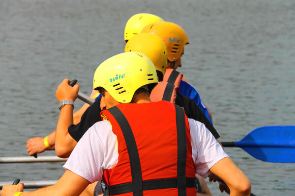 Rafting tourists with an experienced instructor on the river Sou