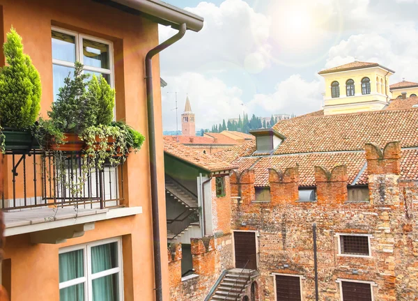 På gården i Julias hus. Verona, Italien — Stockfoto