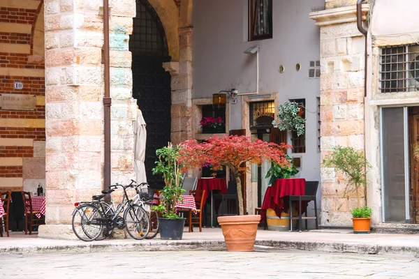 Pruhu Ristorante Della Ragione, Verona, Itálie — Stock fotografie