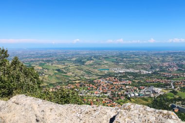 San Marino Kalesi köyden görünümünü. Republi