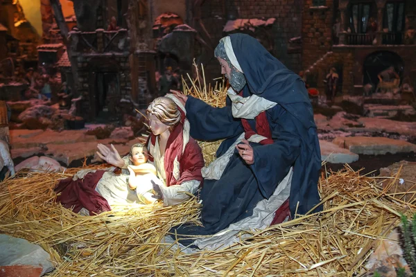 A composição escultural sobre temas bíblicos. Cena de Natal, Jesus Cristo, Maria e Josef — Fotografia de Stock