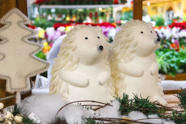 Großer Christkindlmarkt "villaggio di babbo natale" im Garten — Stockfoto