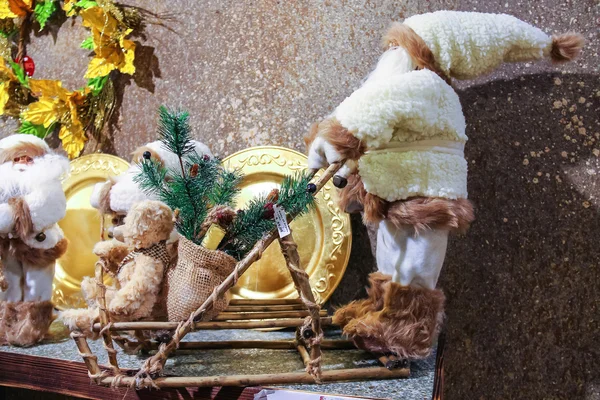 Grande mercatino di Natale "Villaggio di Babbo Natale" in giardino — Foto Stock