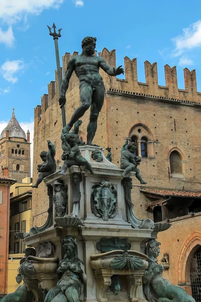 Neptunus fontän i Piazza Maggiore i Bologna, Italien — Stockfoto