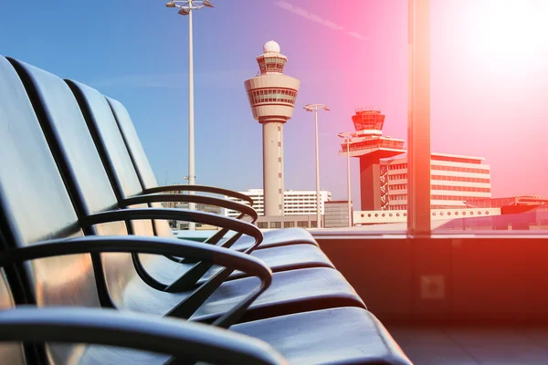 Row of chairs to hall in the airport — Stock Photo, Image