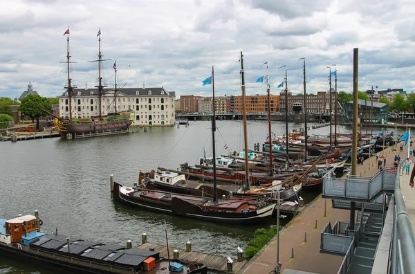 Ships - exhibits the Netherlands Maritime Museum in Amsterdam — Stock Photo, Image