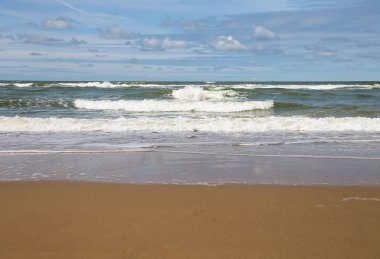 Sandy beach yakınındaki Kuzey Denizi'nde Zandvoort, Hollanda