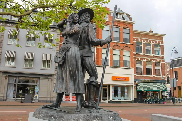 Monumento a Kenau Simonsdochter Hasselaer y Wigbolt, Barón Rip —  Fotos de Stock