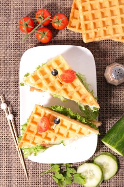 sebzeli gözleme sandviç