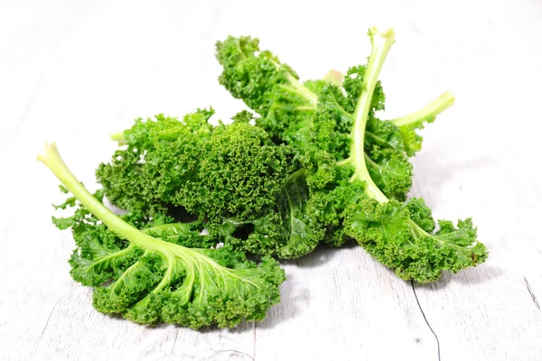 Fresh kale leaves — Stock Photo, Image