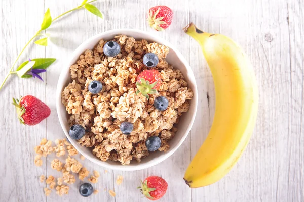 Gesundes Frühstück mit Cornflakes — Stockfoto