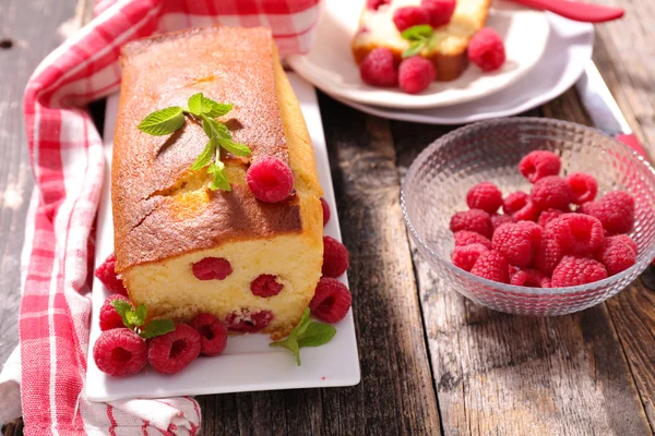 Γλυκό κέικ σμέουρων — Φωτογραφία Αρχείου