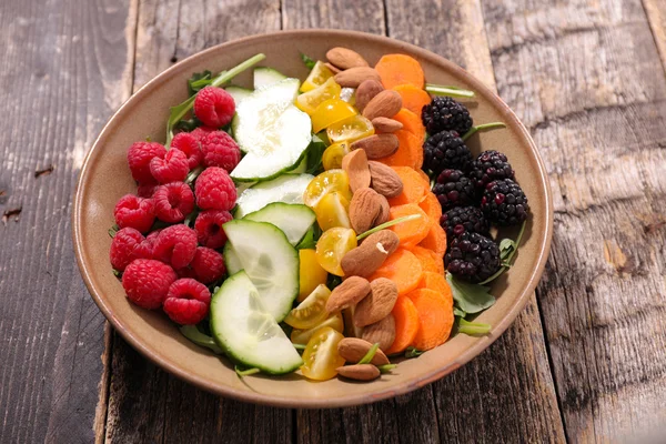 Salată de detoxifiere vegetariană — Fotografie, imagine de stoc
