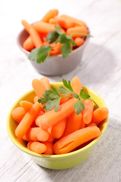 Raw baby carrots — Stock Photo, Image