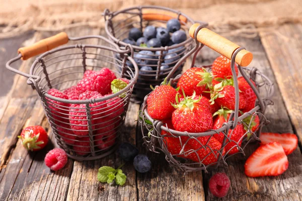 Fruits Frais Assortis — Photo