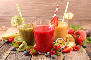 meyve smoothies çeşitler