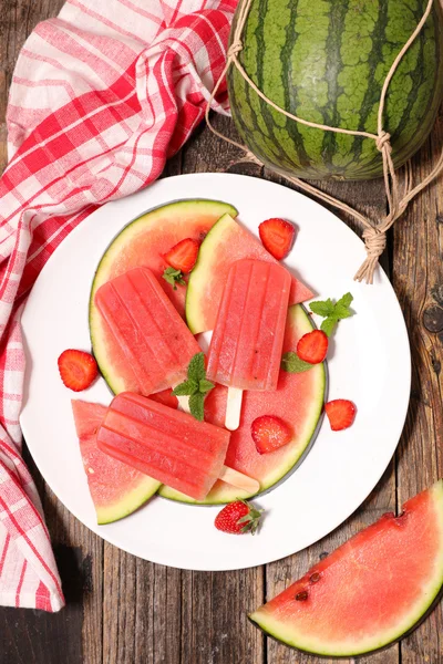 Watermelon ice cream — Stock Photo, Image