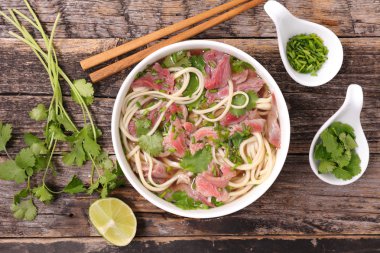 Çin işkembe çorbası