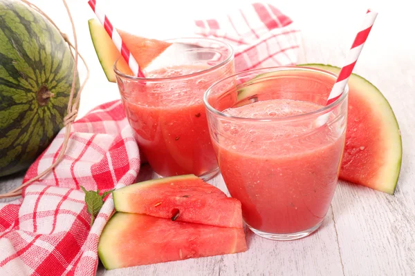 Bebida fresca y saludable de sandía — Foto de Stock