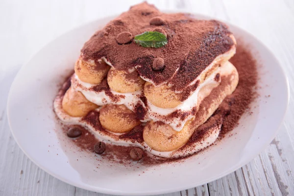 Doce sobremesa tiramisu — Fotografia de Stock